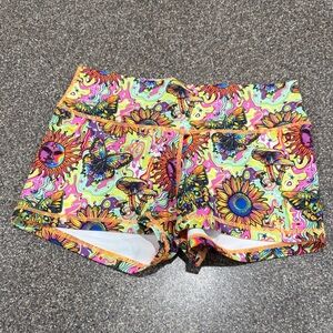 Peachy Athletic Size Small Serenity Fit Booty Shorts